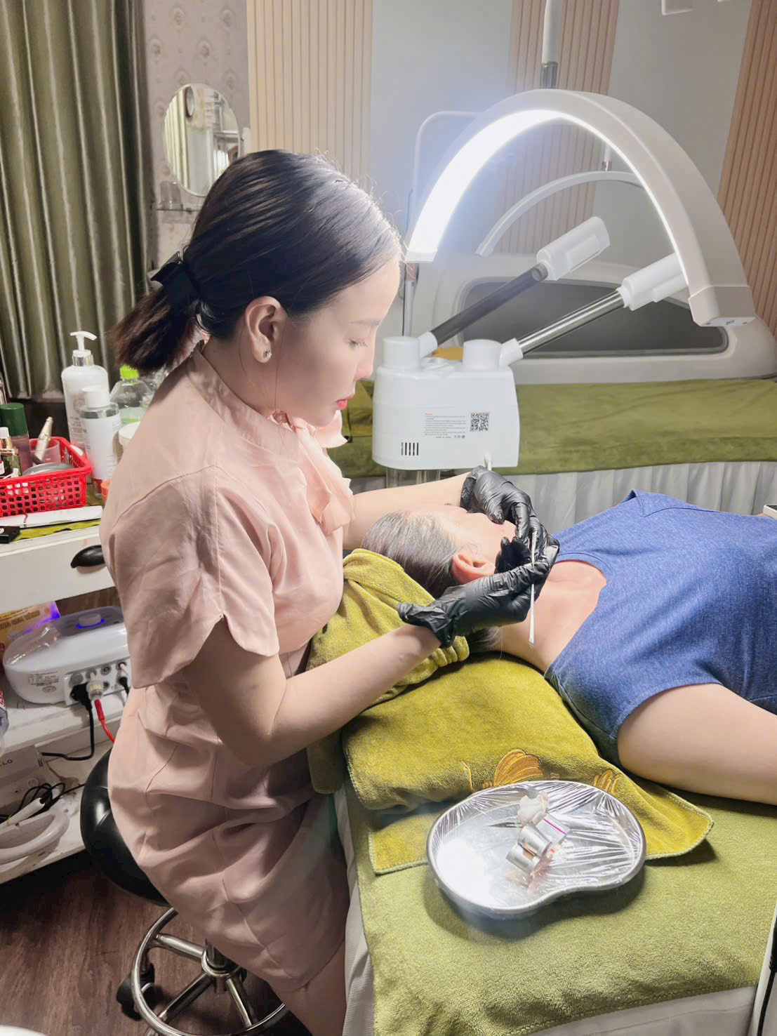 spa trị mụn nám mỏ cày